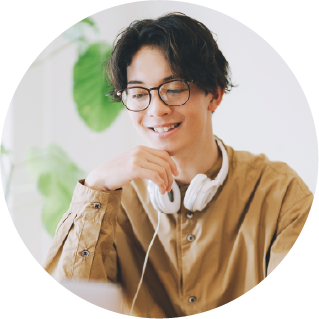 パソコンの男性